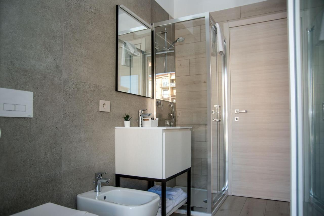 Camelot Red - Appartamenti Verona Exteriör bild