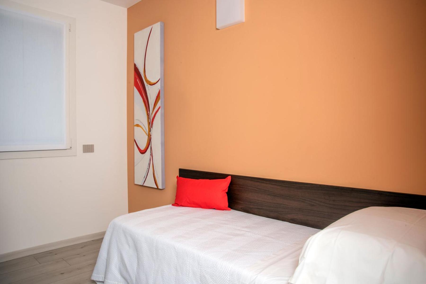 Camelot Red - Appartamenti Verona Exteriör bild