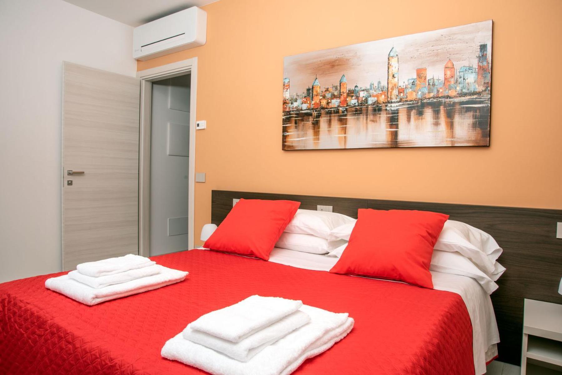Camelot Red - Appartamenti Verona Exteriör bild